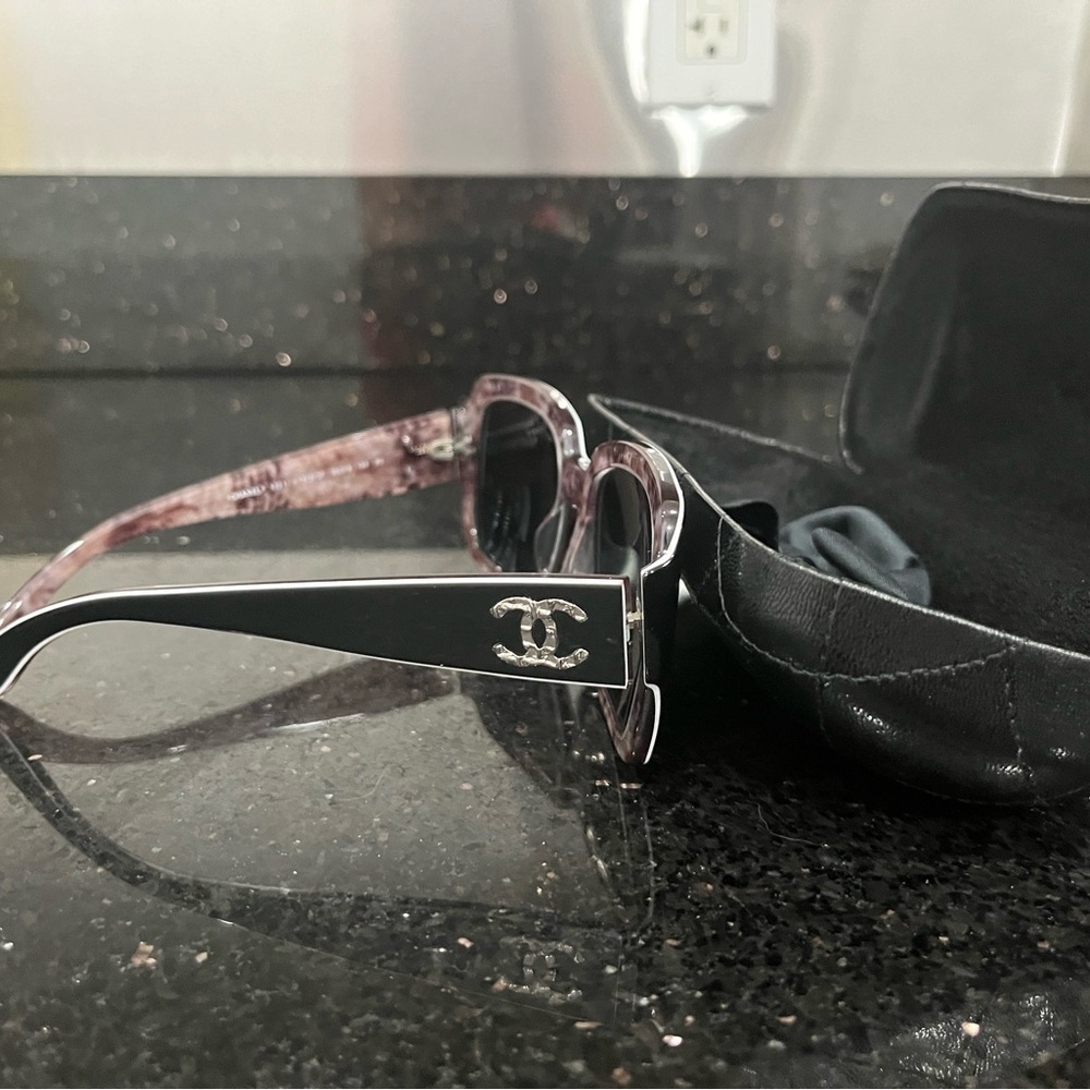 Authentic Big Chanel Sunglasses - Picture 3 of 5
